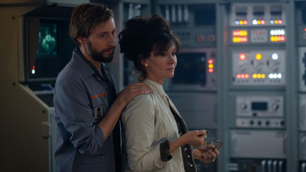 Alien: Earth'in oyuncu kadrosuna ve karakterleriyle tanışın - tam bir rehber 9 Alien'de Arthur ve Dame Silvia: Earth