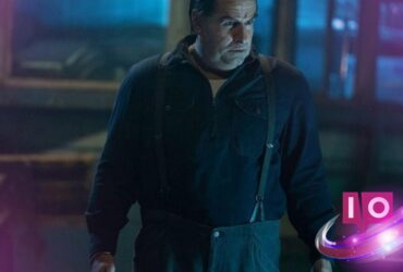 Colin Farrell 'Batman Part II'yi Övüyor ve Lost' Sgt.'yi Tartışıyor. Rock'ın Rolü