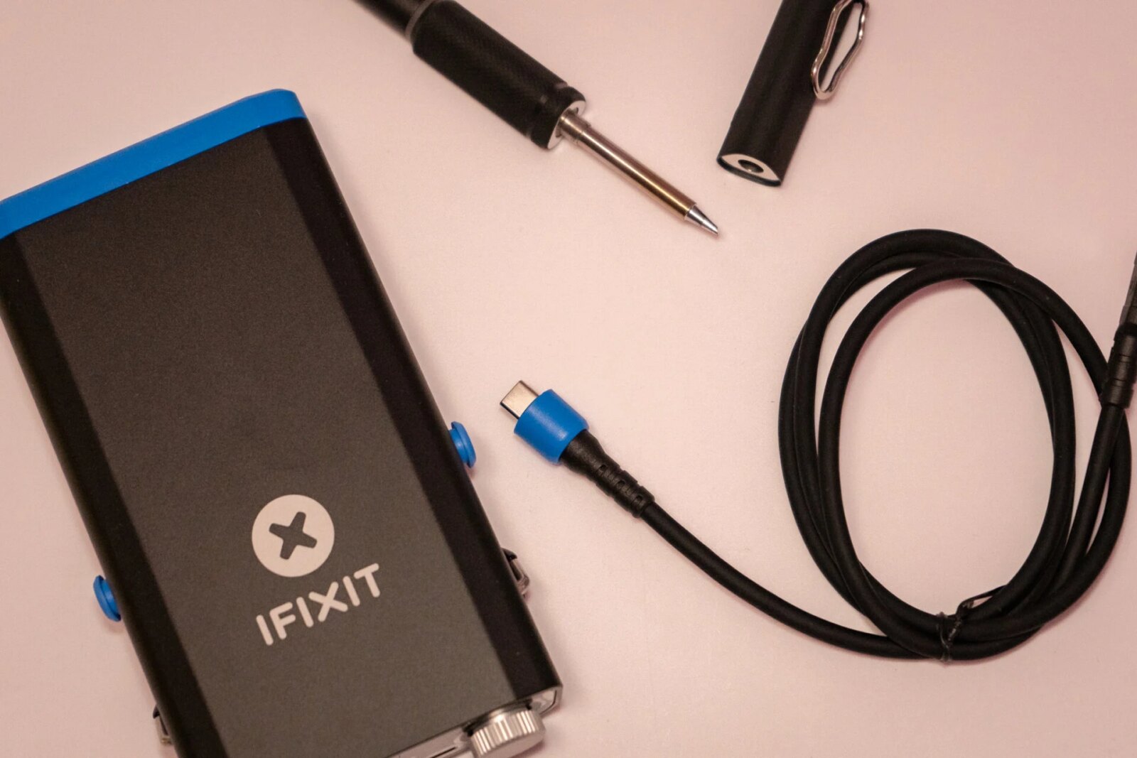 FixBot: ผู้ช่วย AI ฟรีจาก iFixit สำหรับการซ่อมแซมอุปกรณ์ทีละขั้นตอน